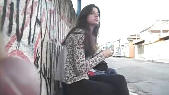 Cuties Latina berbagi video bokep mom arab pacar dalam adegan berempat yang panas